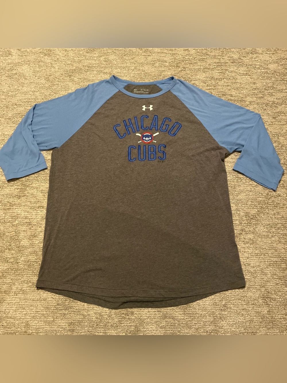 Chicago Cubs Under Armour 3/4 Sleeve Raglan T-Shirt Mens Size XXL Blue Gray